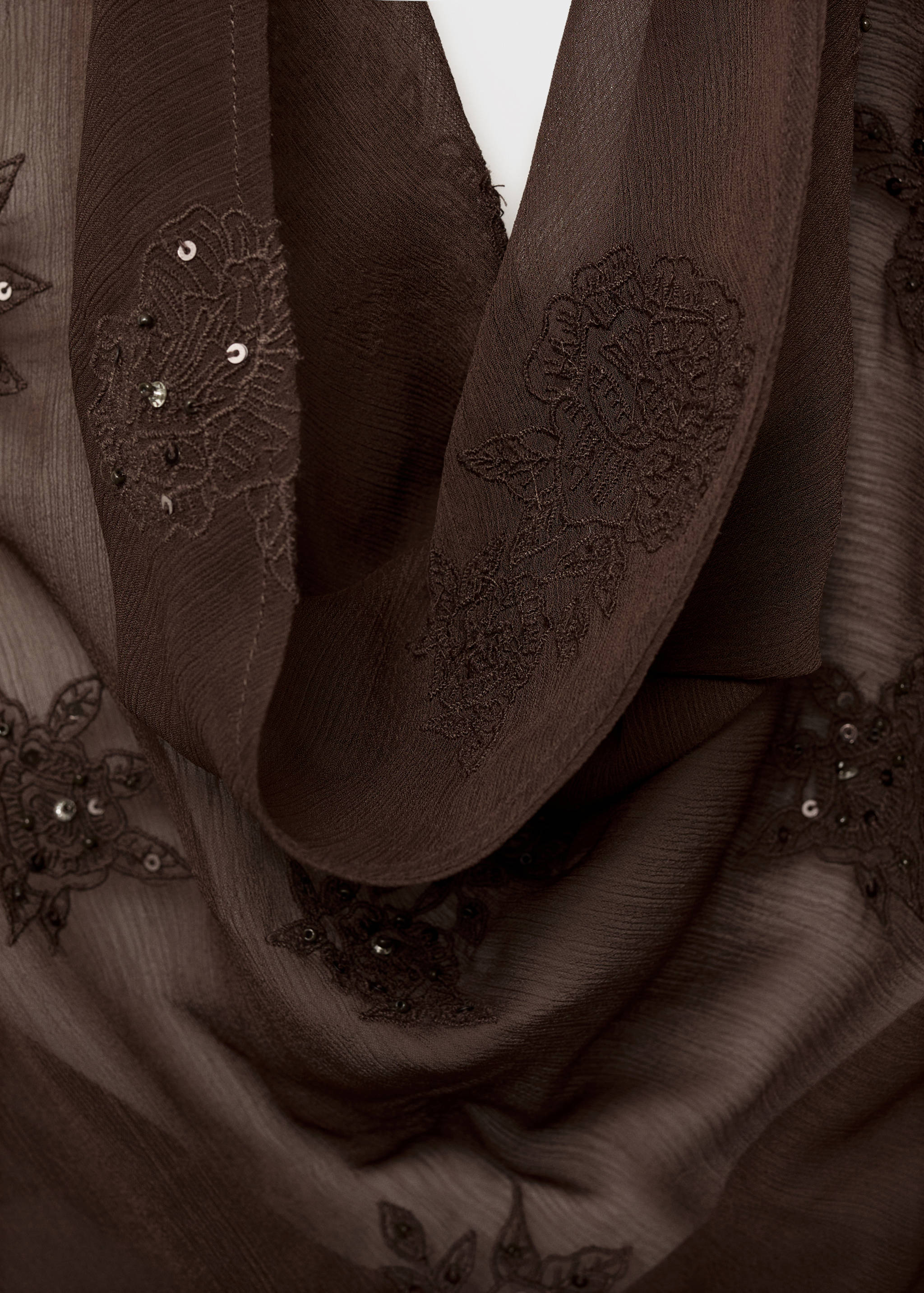 Fringed halter top - Details of the article 8