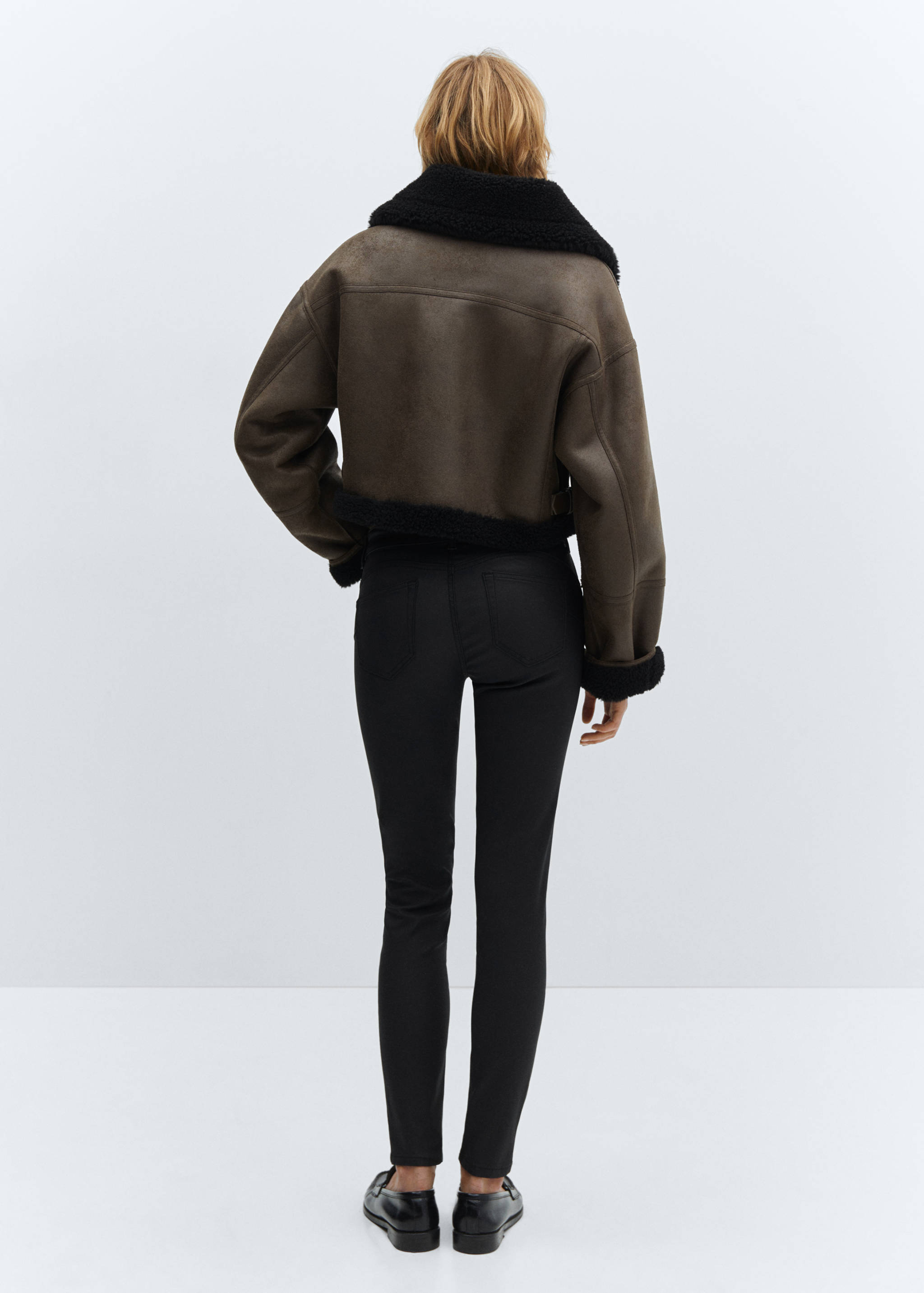 Vaxade skinny push up-jeans - Artikelns baksida