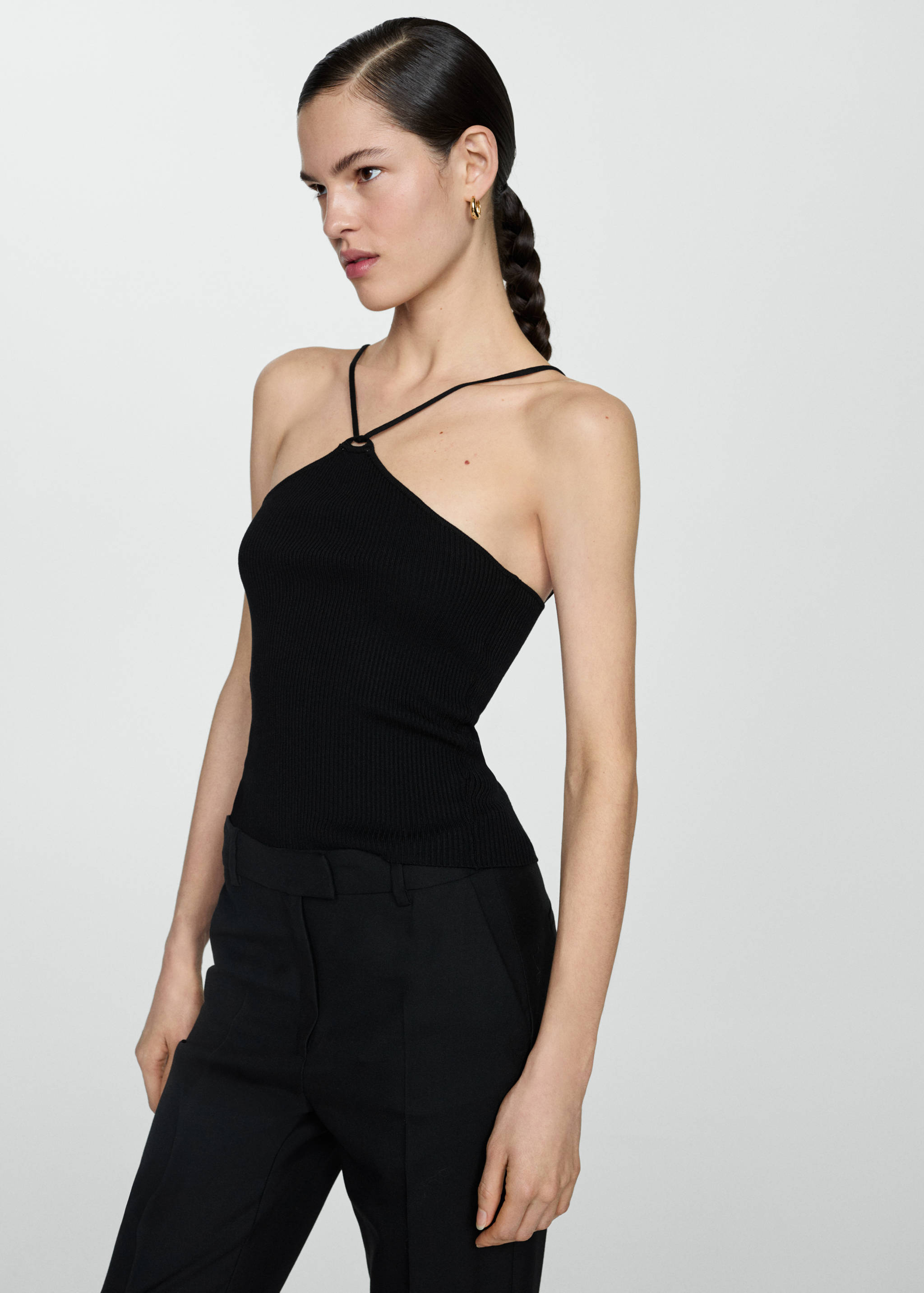 Top z dzianiny z metaliczną nitką - Plan średni