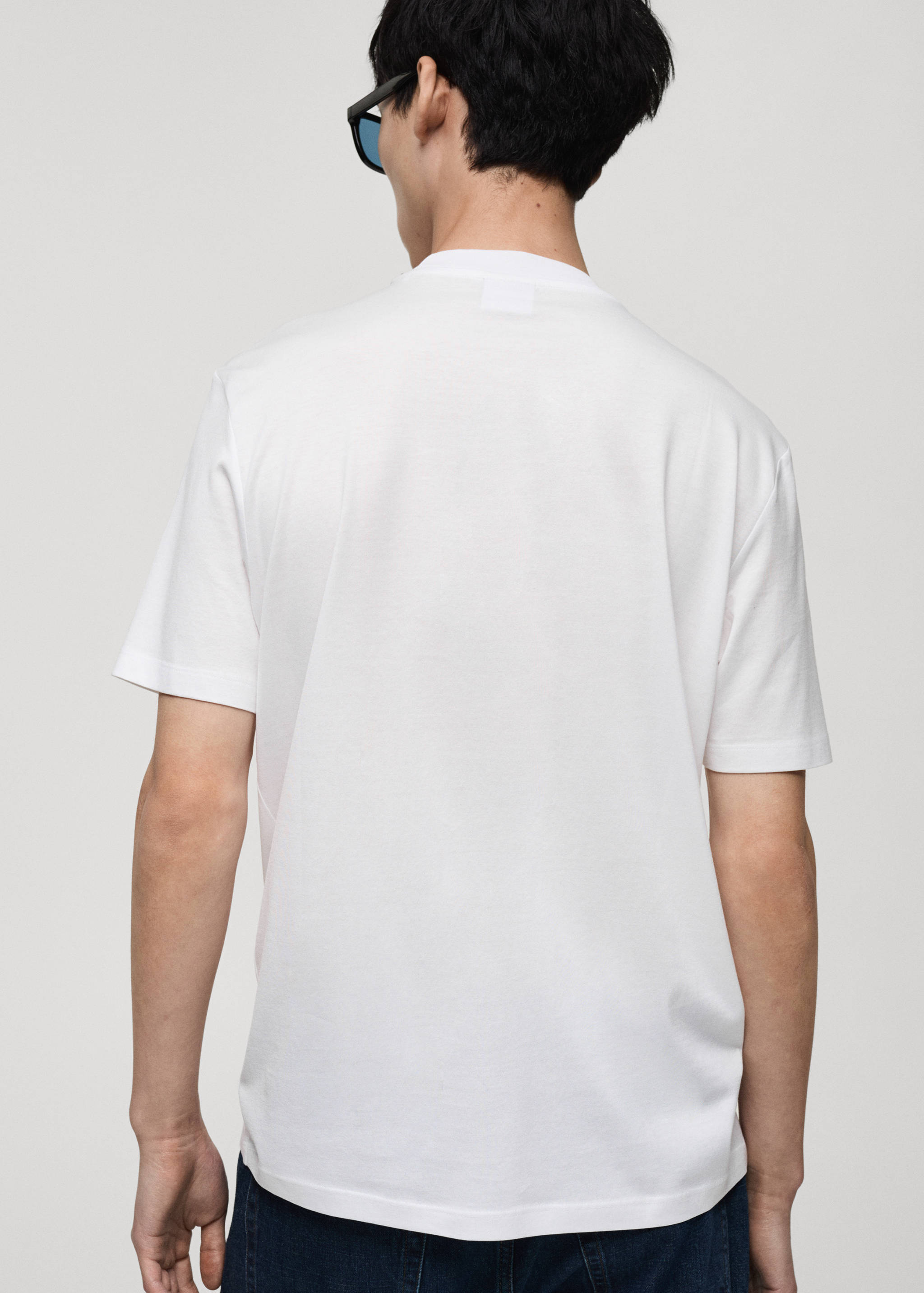 100% cotton T-shirt regular fit - Reverse of the article