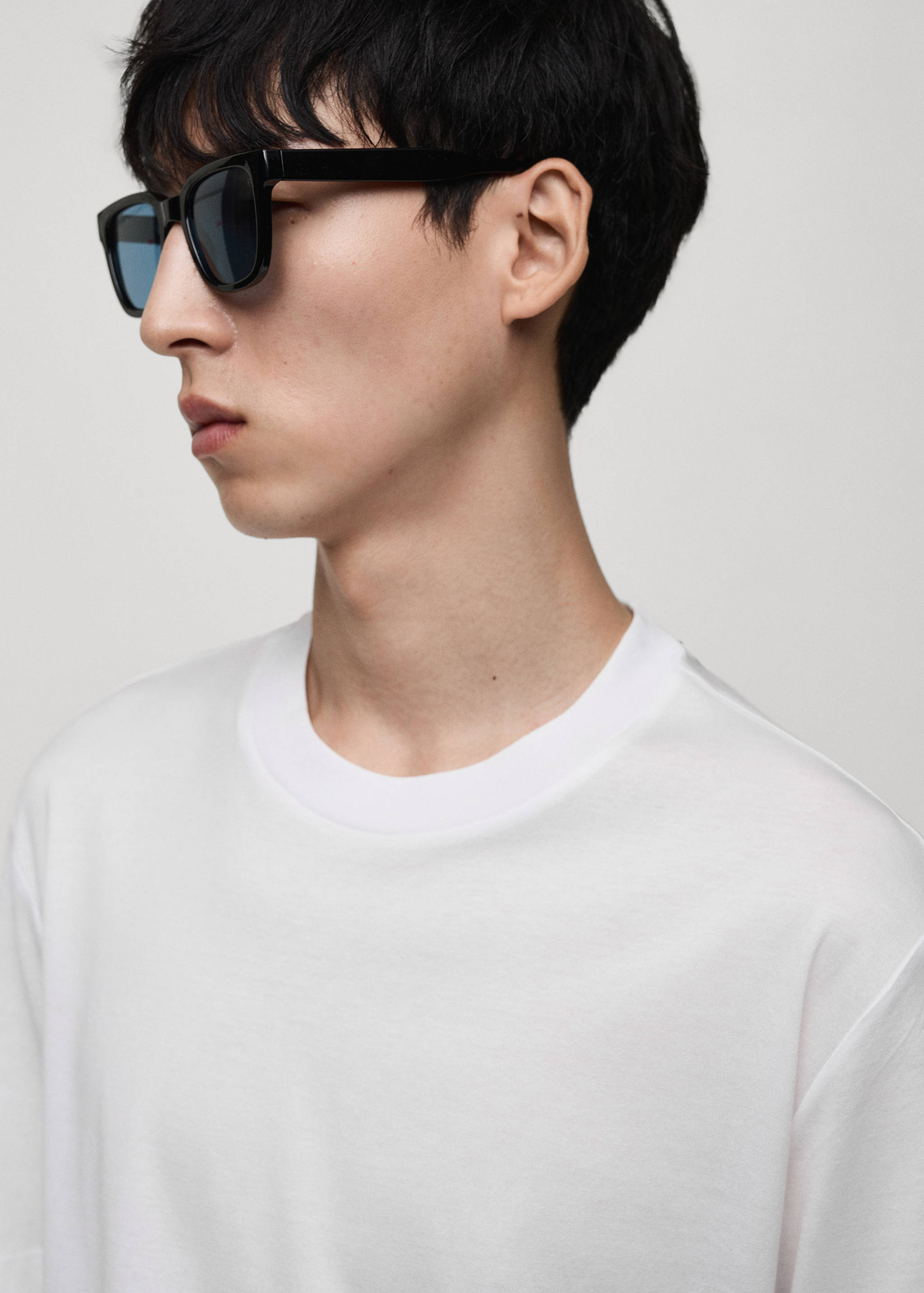 100% cotton T-shirt regular fit - Details of the article 1