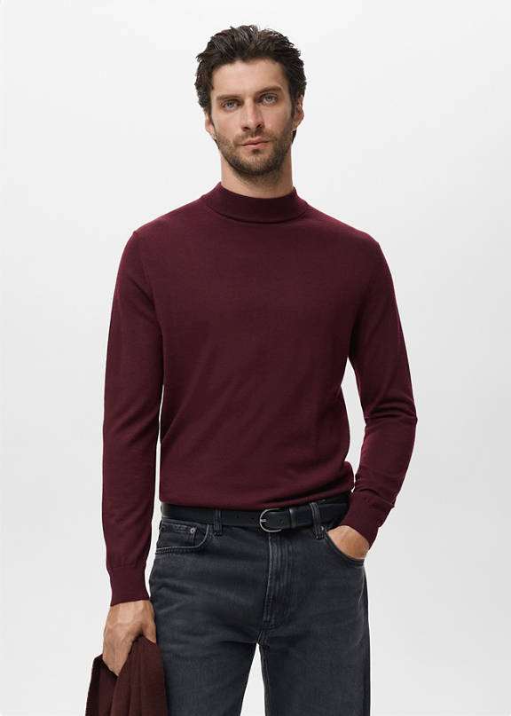 Men's burgundy turtleneck look.