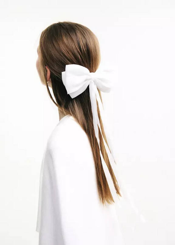 seo.discoverBy.trends_kids.vestidocomunion.5.image