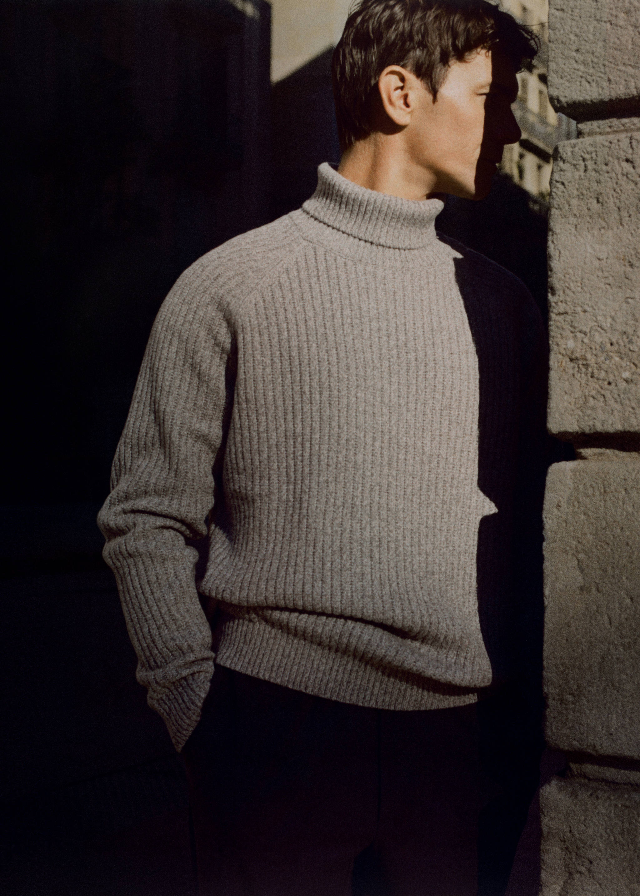 Men's turtleneck sweater outfit.