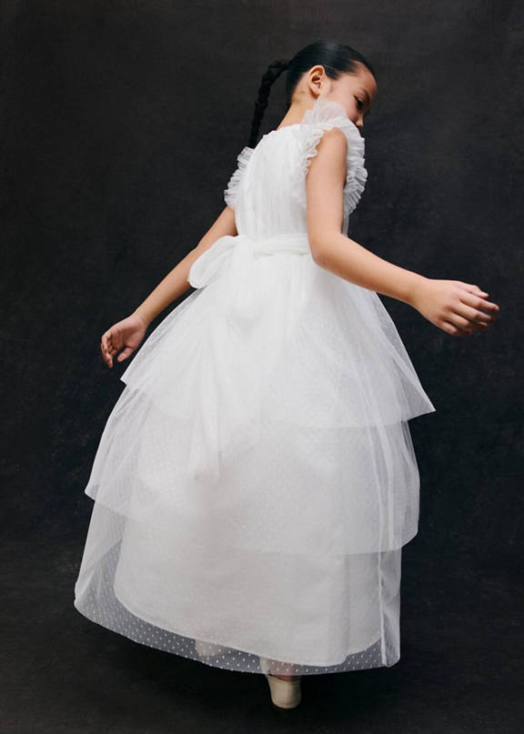 seo.discoverBy.trends_kids.vestidocomunion.3.image