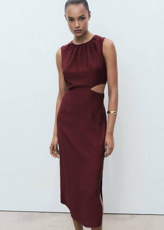 How to combine the burgundy color.